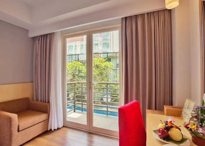 Saris Kuta Hotel 3*